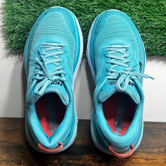 Hoka one one bondi 7 size 9.5D - Picture 9 of 9